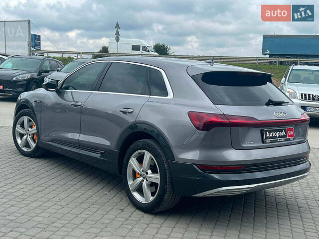 Серый Ауди E-Tron, объемом двигателя 0 л и пробегом 118 тыс. км за 31950 $, фото 7 на Automoto.ua