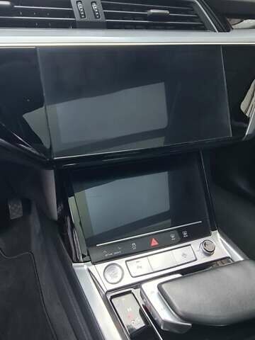 Серый Ауди E-Tron, объемом двигателя 0 л и пробегом 146 тыс. км за 21000 $, фото 21 на Automoto.ua