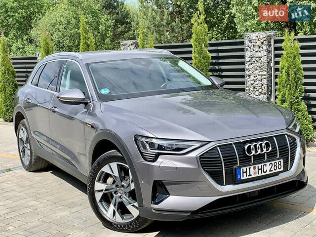 Ауді E-Tron 2019 у Дрогобичі на Automoto.ua Сірий Ауді E-Tron, об'ємом двигуна 0 л та пробігом 160 тис. км за 23500 $, фото 2 на Automoto.ua