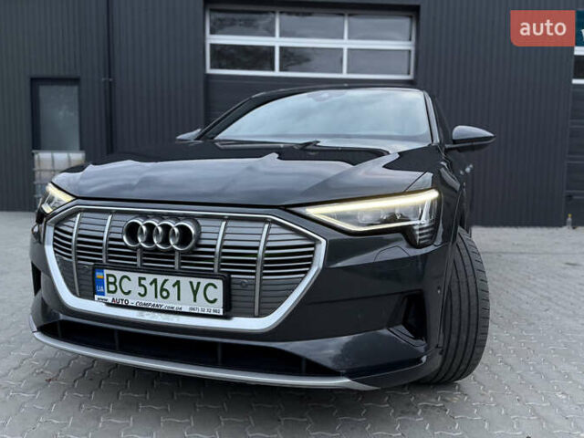 Сірий Ауді E-Tron, об'ємом двигуна 0 л та пробігом 190 тис. км за 26900 $, фото 15 на Automoto.ua