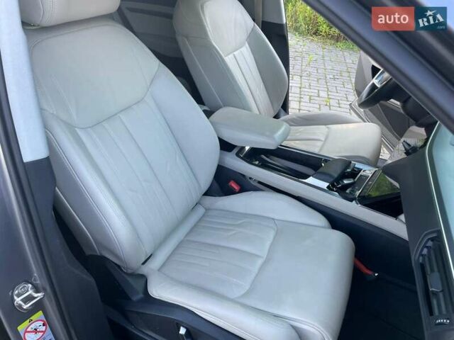 Сірий Ауді E-Tron, об'ємом двигуна 0 л та пробігом 160 тис. км за 27000 $, фото 8 на Automoto.ua