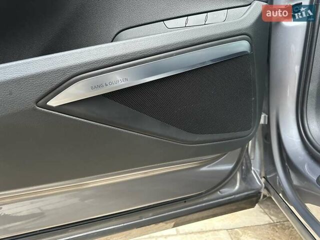 Серый Ауди E-Tron, объемом двигателя 0 л и пробегом 148 тыс. км за 29000 $, фото 12 на Automoto.ua