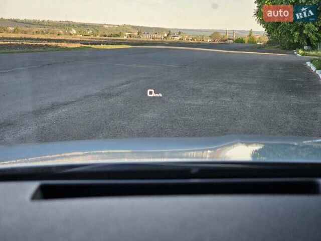 Серый Ауди E-Tron, объемом двигателя 0 л и пробегом 121 тыс. км за 27700 $, фото 26 на Automoto.ua