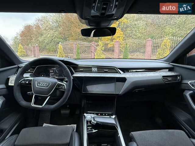 Серый Ауди E-Tron, объемом двигателя 0 л и пробегом 180 тыс. км за 26900 $, фото 24 на Automoto.ua