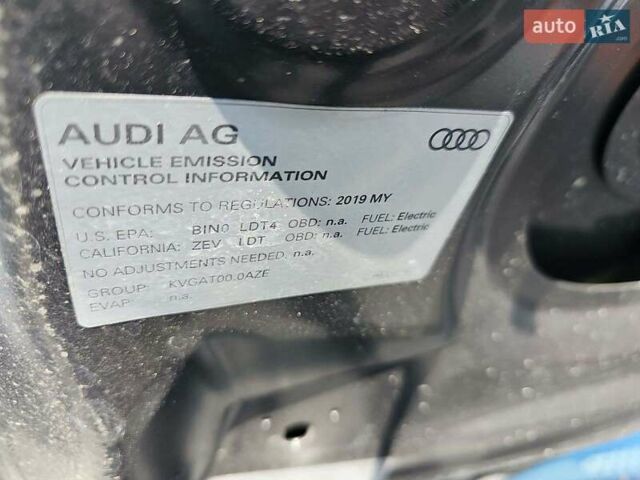 Серый Ауди E-Tron, объемом двигателя 0 л и пробегом 800 тыс. км за 26200 $, фото 19 на Automoto.ua