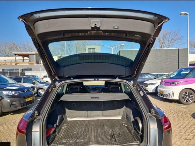 Серый Ауди E-Tron, объемом двигателя 0 л и пробегом 92 тыс. км за 28000 $, фото 11 на Automoto.ua