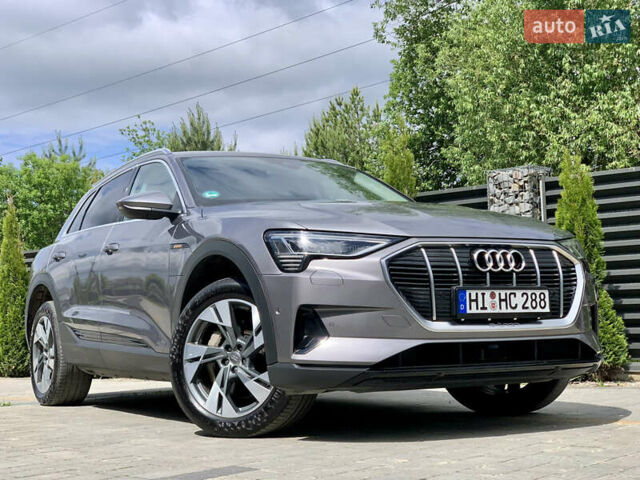 Ауді E-Tron 2019 у Дрогобичі на Automoto.ua Сірий Ауді E-Tron, об'ємом двигуна 0 л та пробігом 160 тис. км за 23500 $, фото 4 на Automoto.ua
