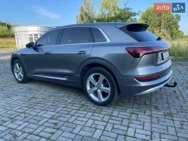 Сірий Ауді E-Tron, об'ємом двигуна 0 л та пробігом 160 тис. км за 27000 $, фото 17 на Automoto.ua