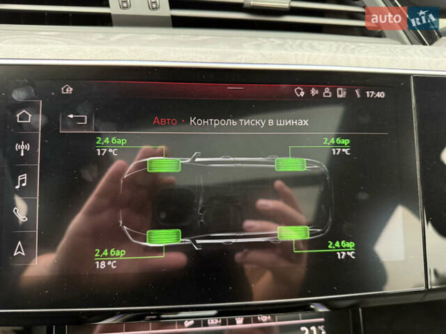 Серый Ауди E-Tron, объемом двигателя 0 л и пробегом 180 тыс. км за 26900 $, фото 44 на Automoto.ua