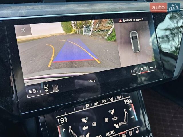 Серый Ауди E-Tron, объемом двигателя 0 л и пробегом 121 тыс. км за 27700 $, фото 37 на Automoto.ua