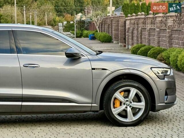 Ауді E-Tron 2019 у Рівному на Automoto.ua Сірий Ауді E-Tron, об'ємом двигуна 0 л та пробігом 139 тис. км за 26900 $, фото 75 на Automoto.ua