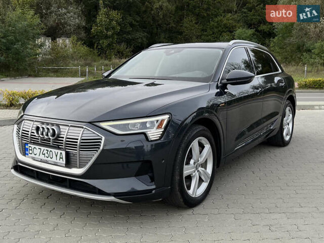Сірий Ауді E-Tron, об'ємом двигуна 0 л та пробігом 42 тис. км за 34500 $, фото 19 на Automoto.ua