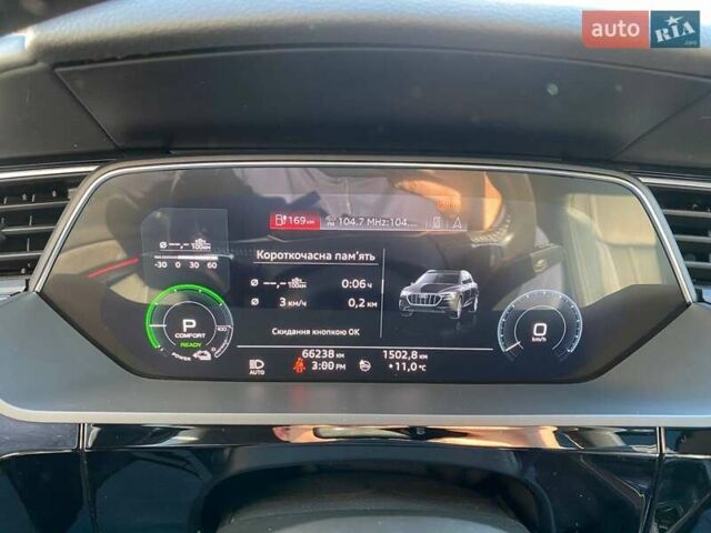 Сірий Ауді E-Tron, об'ємом двигуна 0 л та пробігом 66 тис. км за 32900 $, фото 14 на Automoto.ua