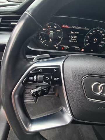 Серый Ауди E-Tron, объемом двигателя 0 л и пробегом 146 тыс. км за 21000 $, фото 26 на Automoto.ua