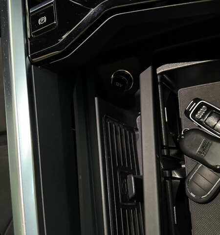 Серый Ауди E-Tron, объемом двигателя 0 л и пробегом 60 тыс. км за 32500 $, фото 16 на Automoto.ua