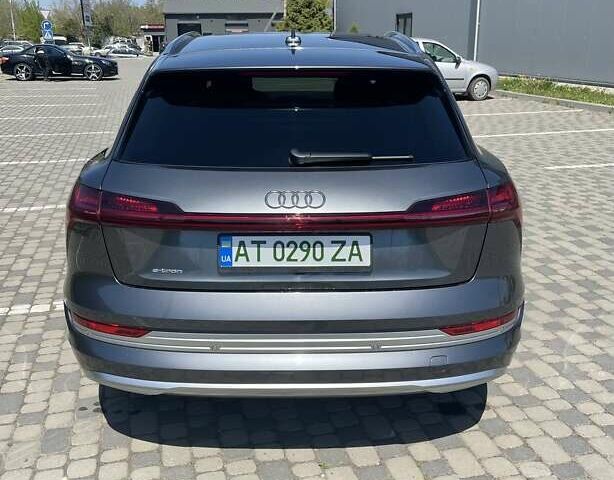 Серый Ауди E-Tron, объемом двигателя 0 л и пробегом 149 тыс. км за 33900 $, фото 10 на Automoto.ua