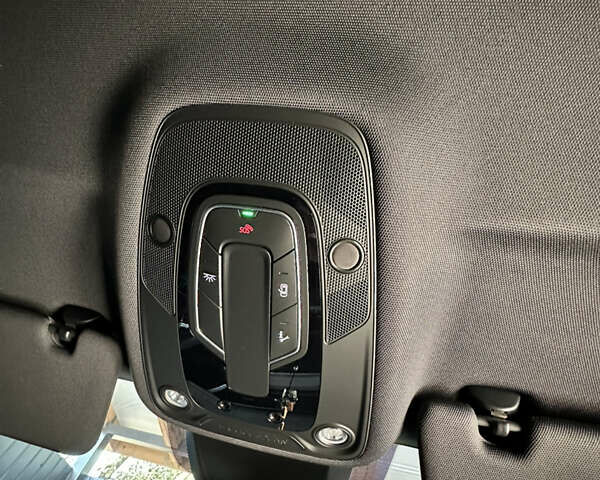 Серый Ауди E-Tron, объемом двигателя 0 л и пробегом 161 тыс. км за 25500 $, фото 27 на Automoto.ua