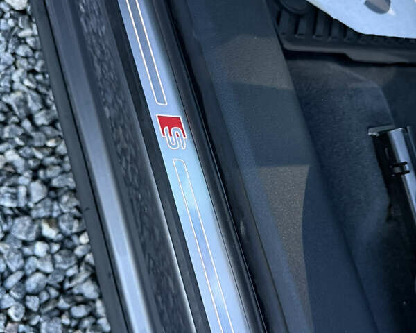 Серый Ауди E-Tron, объемом двигателя 0 л и пробегом 155 тыс. км за 27750 $, фото 26 на Automoto.ua