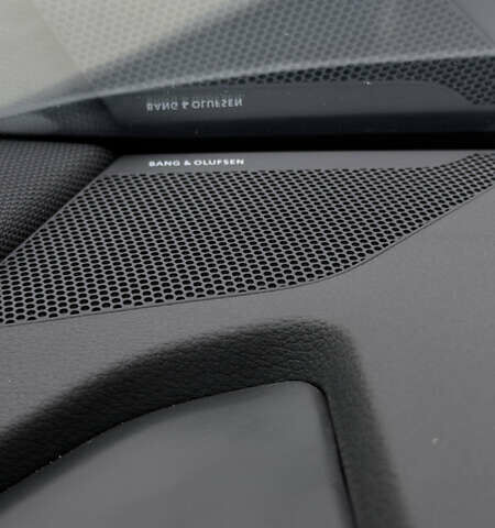 Сірий Ауді E-Tron, об'ємом двигуна 0 л та пробігом 75 тис. км за 34300 $, фото 47 на Automoto.ua