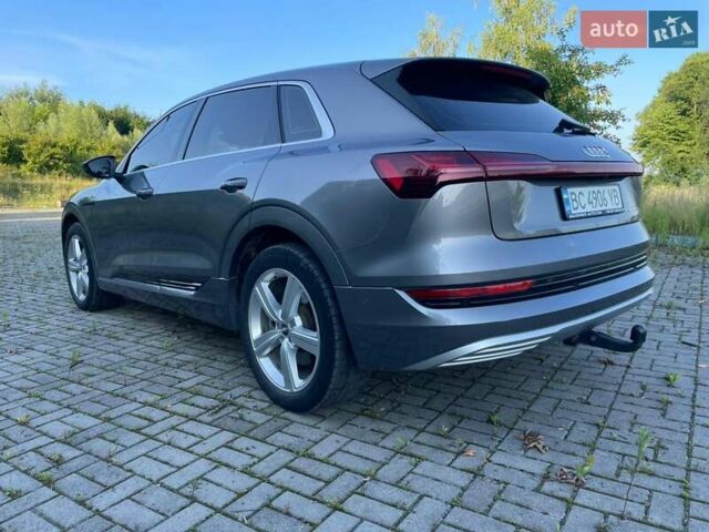 Сірий Ауді E-Tron, об'ємом двигуна 0 л та пробігом 160 тис. км за 27000 $, фото 20 на Automoto.ua