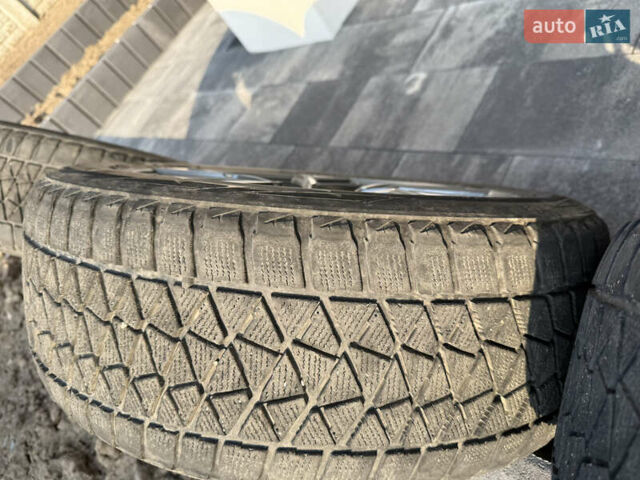 Серый Ауди E-Tron, объемом двигателя 0 л и пробегом 103 тыс. км за 31500 $, фото 35 на Automoto.ua