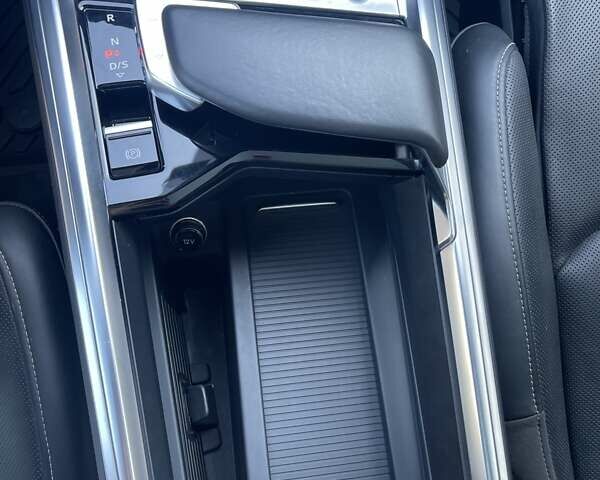 Серый Ауди E-Tron, объемом двигателя 0 л и пробегом 149 тыс. км за 33900 $, фото 27 на Automoto.ua