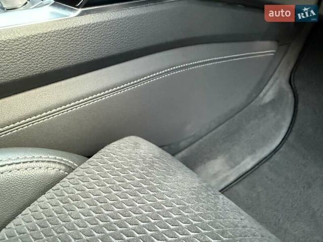 Ауді E-Tron 2019 у Рівному на Automoto.ua Сірий Ауді E-Tron, об'ємом двигуна 0 л та пробігом 139 тис. км за 26900 $, фото 77 на Automoto.ua