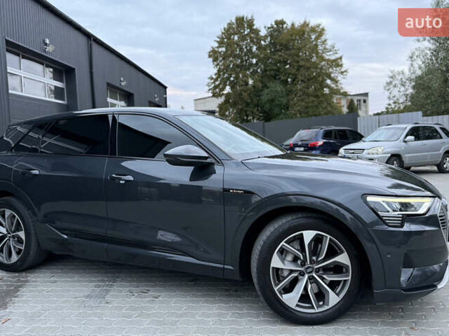 Сірий Ауді E-Tron, об'ємом двигуна 0 л та пробігом 190 тис. км за 26900 $, фото 17 на Automoto.ua
