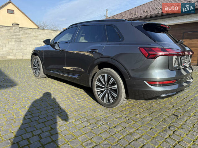 Серый Ауди E-Tron, объемом двигателя 0 л и пробегом 104 тыс. км за 31499 $, фото 15 на Automoto.ua
