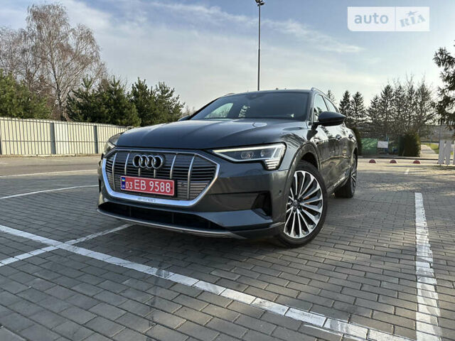 Сірий Ауді E-Tron, об'ємом двигуна 0 л та пробігом 199 тис. км за 32500 $, фото 2 на Automoto.ua