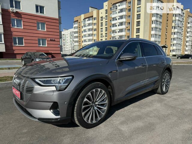 Сірий Ауді E-Tron, об'ємом двигуна 0 л та пробігом 74 тис. км за 38900 $, фото 42 на Automoto.ua