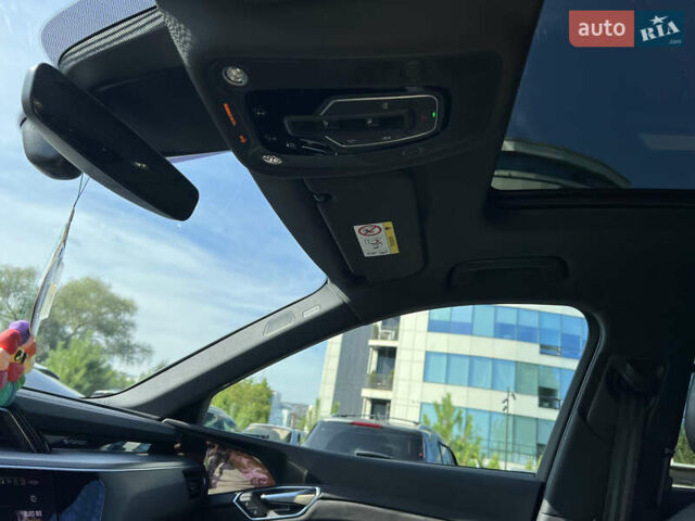 Серый Ауди E-Tron, объемом двигателя 0 л и пробегом 100 тыс. км за 35000 $, фото 8 на Automoto.ua