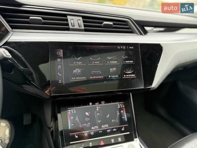 Серый Ауди E-Tron, объемом двигателя 0 л и пробегом 116 тыс. км за 25900 $, фото 35 на Automoto.ua