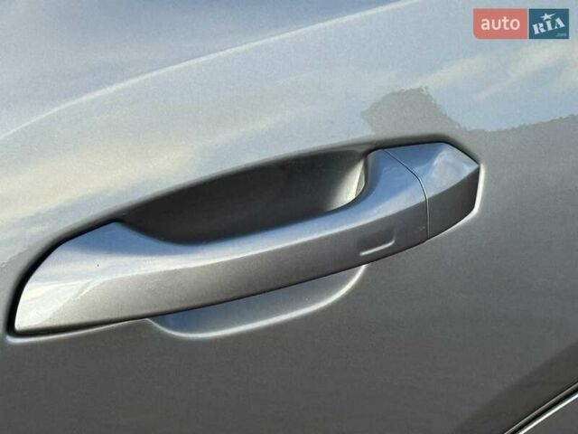 Ауді E-Tron 2019 у Рівному на Automoto.ua Сірий Ауді E-Tron, об'ємом двигуна 0 л та пробігом 139 тис. км за 26900 $, фото 16 на Automoto.ua
