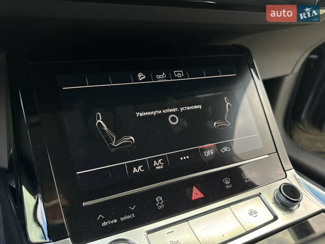 Серый Ауди E-Tron, объемом двигателя 0 л и пробегом 162 тыс. км за 20850 $, фото 27 на Automoto.ua