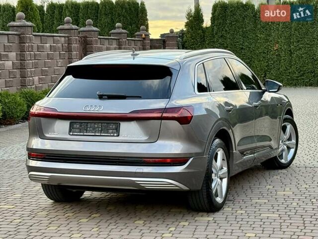 Ауді E-Tron 2019 у Рівному на Automoto.ua Сірий Ауді E-Tron, об'ємом двигуна 0 л та пробігом 139 тис. км за 26900 $, фото 67 на Automoto.ua