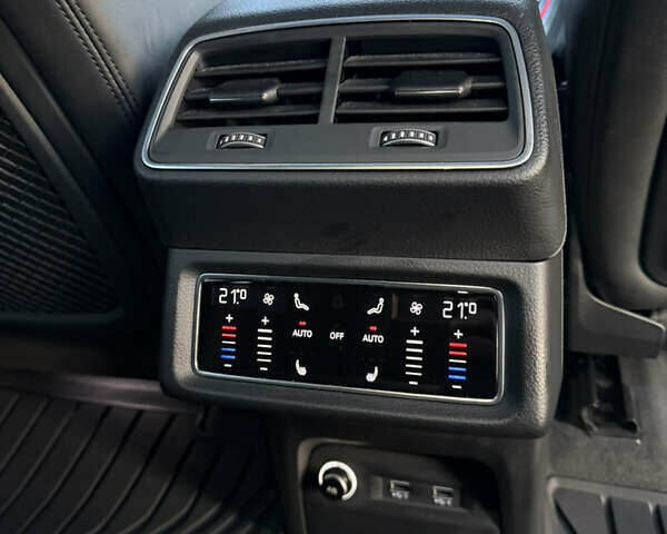 Серый Ауди E-Tron, объемом двигателя 0 л и пробегом 155 тыс. км за 27750 $, фото 36 на Automoto.ua