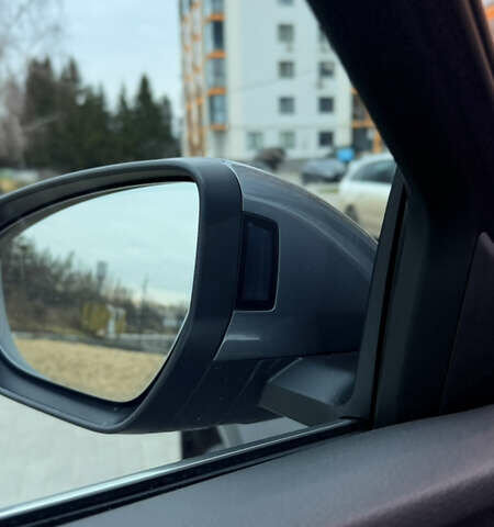 Сірий Ауді E-Tron, об'ємом двигуна 0 л та пробігом 75 тис. км за 34300 $, фото 36 на Automoto.ua