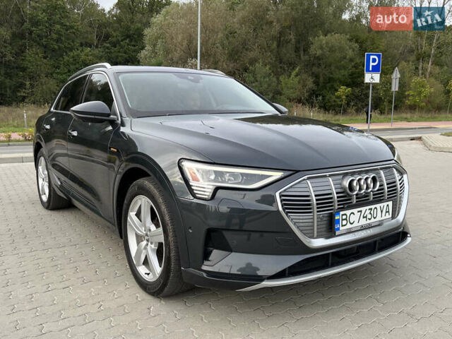 Сірий Ауді E-Tron, об'ємом двигуна 0 л та пробігом 42 тис. км за 34500 $, фото 2 на Automoto.ua