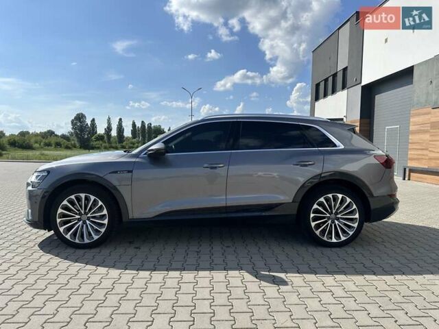 Сірий Ауді E-Tron, об'ємом двигуна 0 л та пробігом 107 тис. км за 25000 $, фото 10 на Automoto.ua
