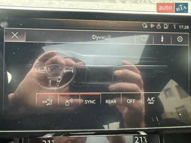 Серый Ауди E-Tron, объемом двигателя 0 л и пробегом 180 тыс. км за 26900 $, фото 33 на Automoto.ua