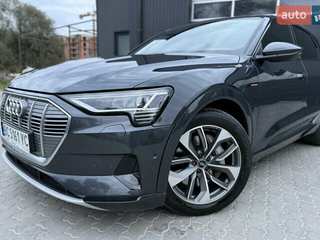 Сірий Ауді E-Tron, об'ємом двигуна 0 л та пробігом 190 тис. км за 26900 $, фото 1 на Automoto.ua