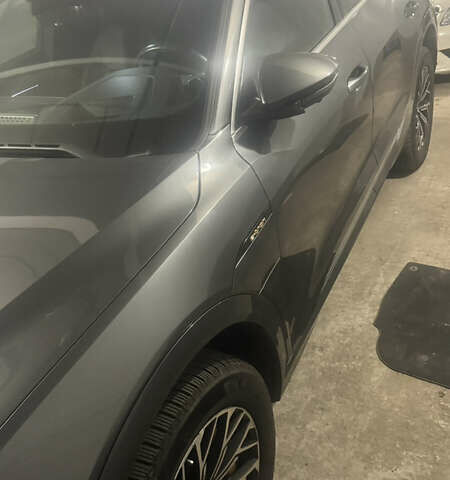 Сірий Ауді E-Tron, об'ємом двигуна 0 л та пробігом 55 тис. км за 39000 $, фото 4 на Automoto.ua