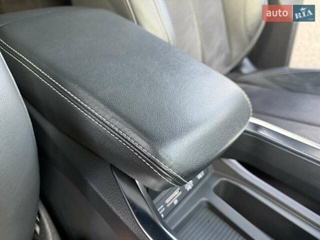 Ауді E-Tron 2019 у Рівному на Automoto.ua Сірий Ауді E-Tron, об'ємом двигуна 0 л та пробігом 139 тис. км за 26900 $, фото 79 на Automoto.ua