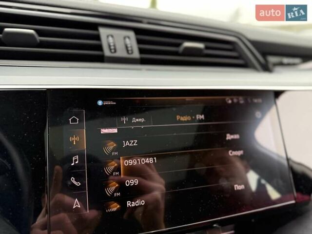 Серый Ауди E-Tron, объемом двигателя 0 л и пробегом 116 тыс. км за 25900 $, фото 41 на Automoto.ua