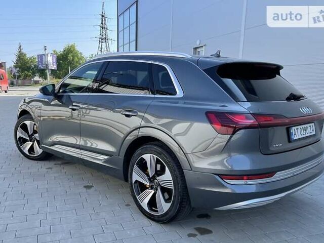 Сірий Ауді E-Tron, об'ємом двигуна 0 л та пробігом 128 тис. км за 40900 $, фото 2 на Automoto.ua