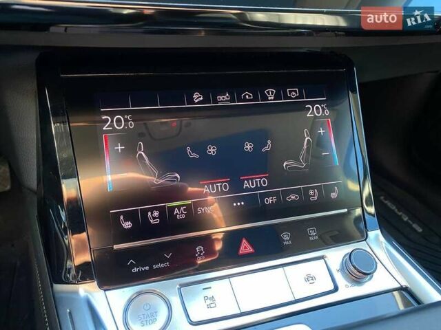 Сірий Ауді E-Tron, об'ємом двигуна 0 л та пробігом 66 тис. км за 32900 $, фото 17 на Automoto.ua