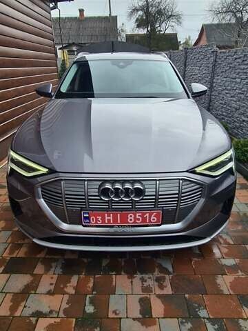 Серый Ауди E-Tron, объемом двигателя 0 л и пробегом 146 тыс. км за 21000 $, фото 16 на Automoto.ua