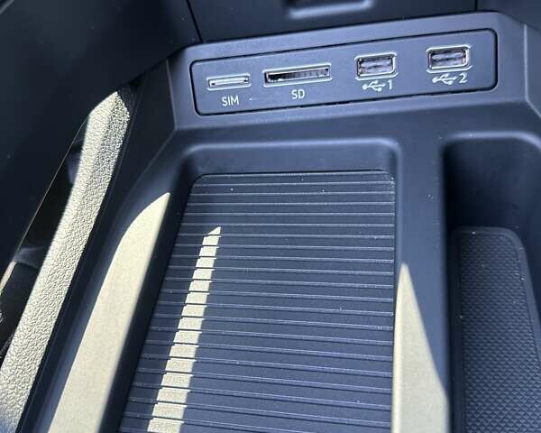 Сірий Ауді E-Tron, об'ємом двигуна 0 л та пробігом 107 тис. км за 24300 $, фото 16 на Automoto.ua