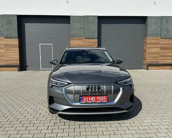 Сірий Ауді E-Tron, об'ємом двигуна 0 л та пробігом 107 тис. км за 25000 $, фото 8 на Automoto.ua